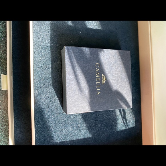 Rare and Goregous Black Diamond Ring 14K White & Rose Gold - Picture 8 of 9